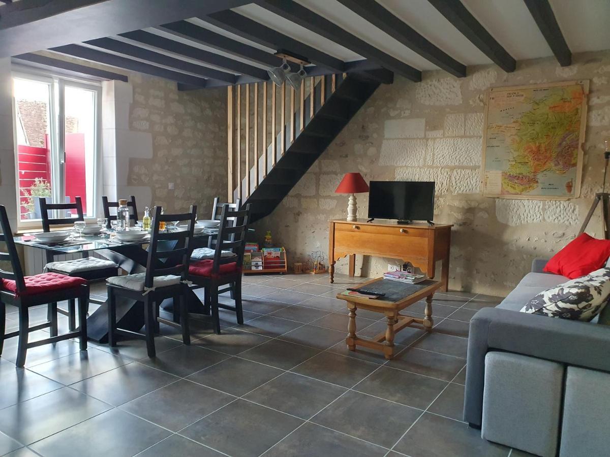 Gite De La Guernouille Lucay-le-Male Exterior photo